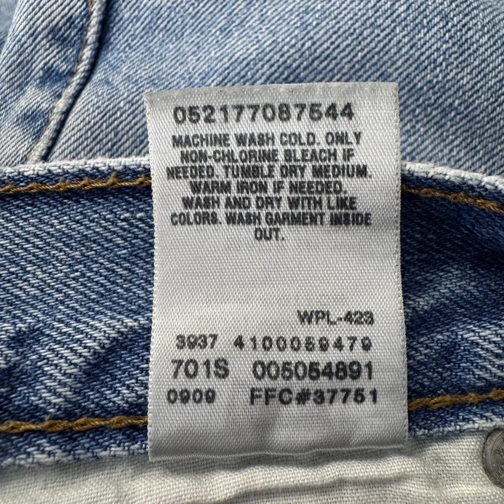 Levi's 505 Regular Fit‎ Jeans Men 35x32 (34X30) Light Wash Blue Straight Leg